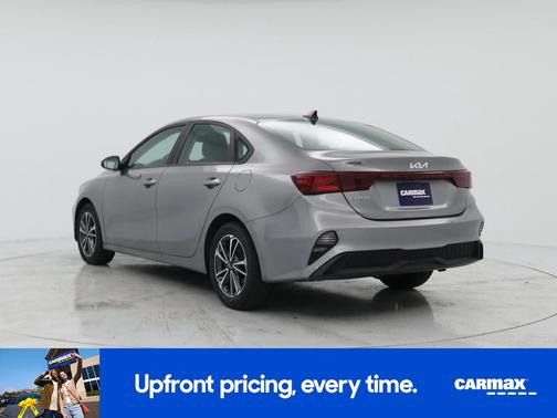 Gray 2024 Kia Forte LXS