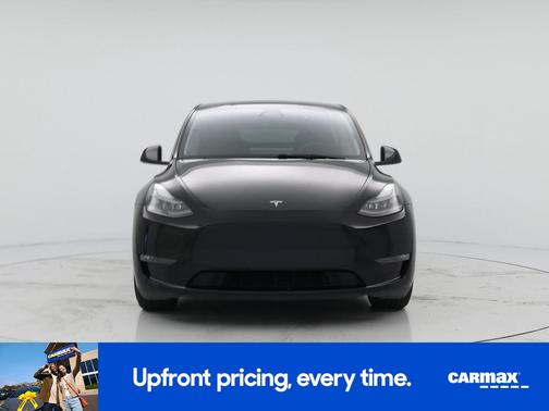 Black 2023 Tesla Model Y Performance