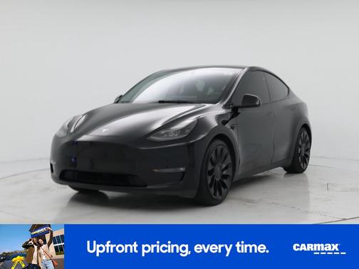 Black 2023 Tesla Model Y Performance