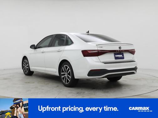 2025 Volkswagen Jetta SE