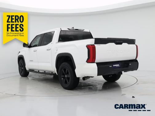 White 2025 Toyota Tundra SR5