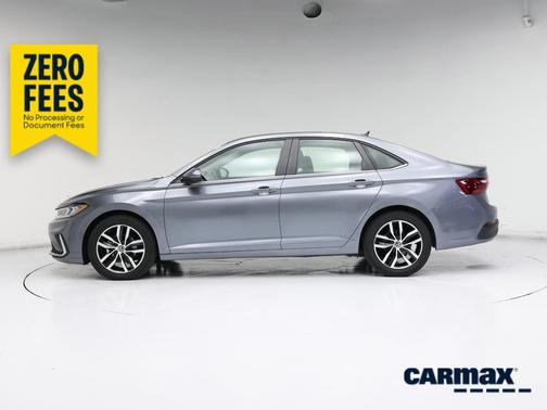 Gray 2025 Volkswagen Jetta SE