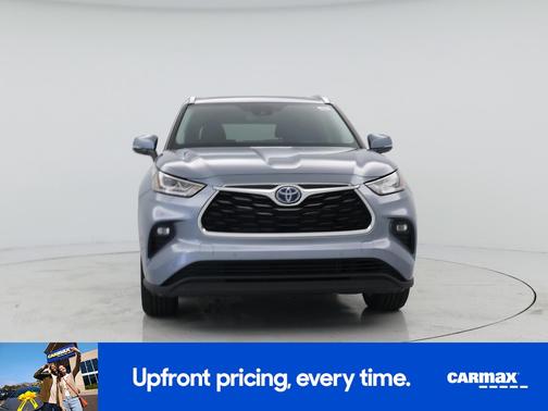 Blue 2023 Toyota Highlander Hybrid Limited