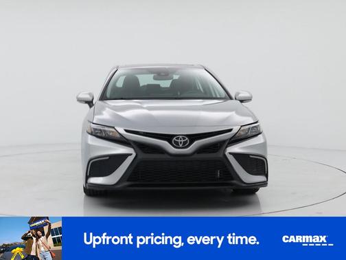 Silver 2022 Toyota Camry SE