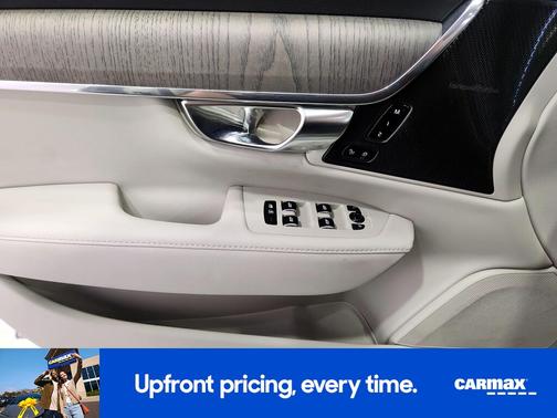 Silver 2023 Volvo S90 B6 Plus