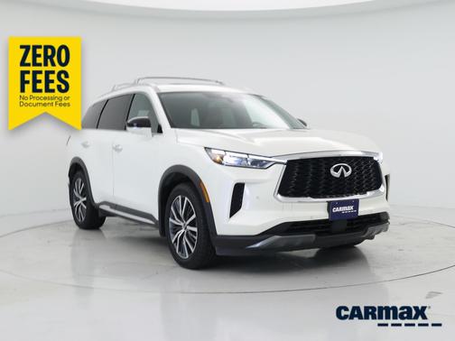 White 2023 INFINITI QX60 Sensory
