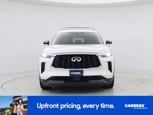 White 2023 INFINITI QX60 Sensory