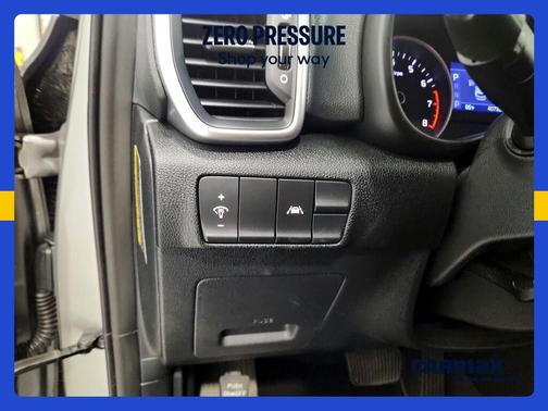 Gray 2022 Kia Sportage LX