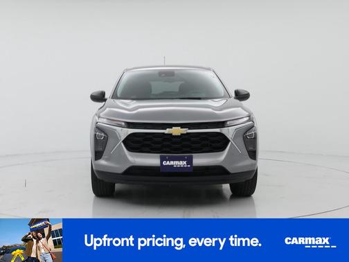 Gray 2024 Chevrolet Trax LS