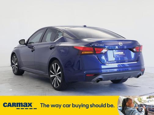 2022 Nissan Altima SR