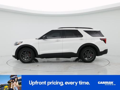 White 2025 Ford Explorer ST