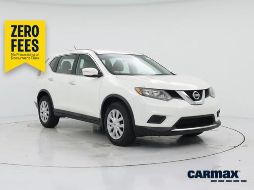 White 2015 Nissan Rogue SL