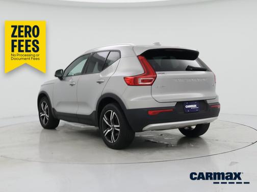 Gray 2023 Volvo XC40 B5 Core