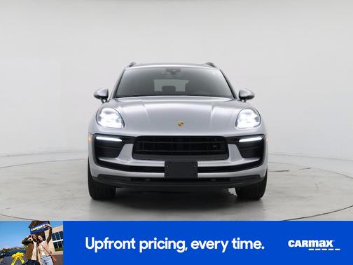 2022 Porsche Macan Base (PDK)