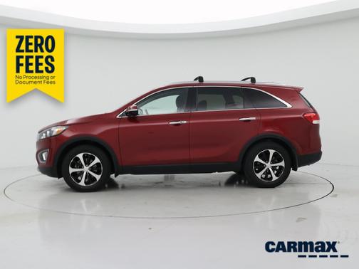 Red 2017 Kia Sorento EX