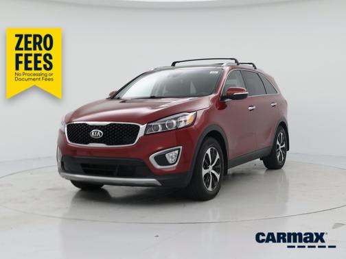 Red 2017 Kia Sorento EX