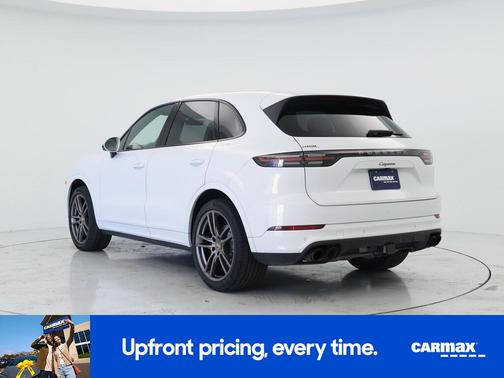2023 Porsche Cayenne Platinum