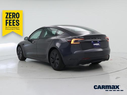 Gray 2024 Tesla Model 3 Long Range