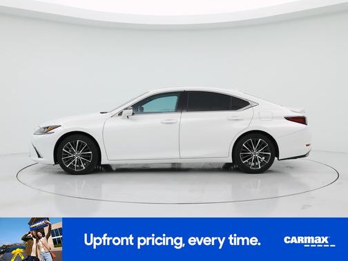 White 2024 Lexus ES 350
