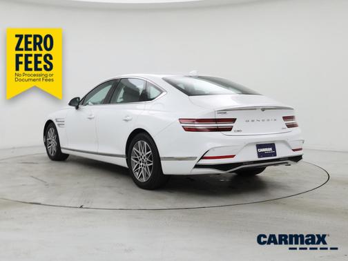 White 2025 Genesis G80