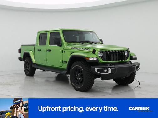 Green 2025 Jeep Gladiator Sport