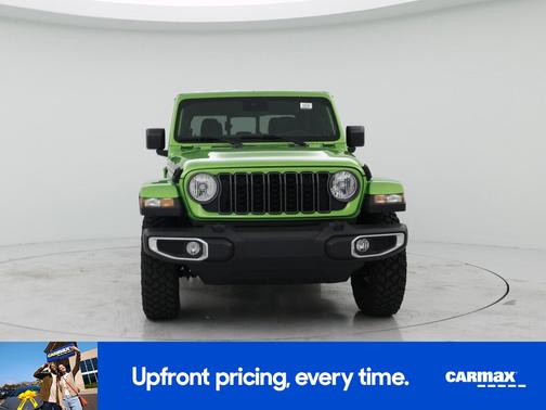 Green 2025 Jeep Gladiator Sport