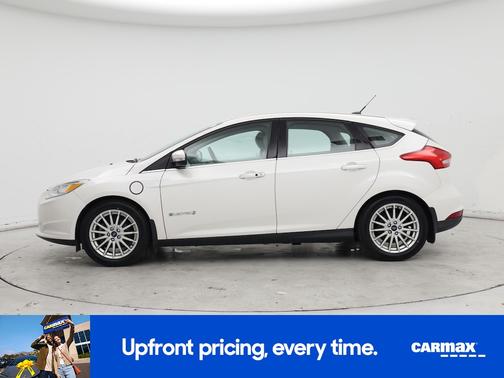 White 2016 Ford Focus Electric