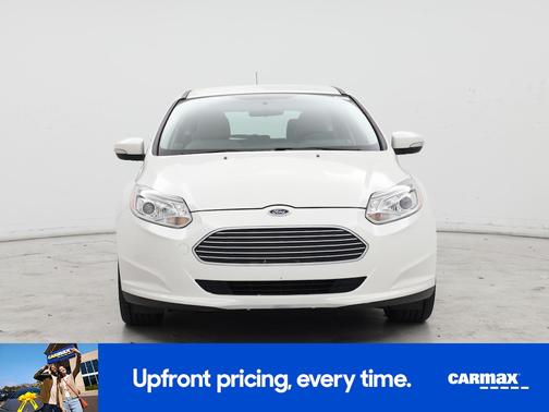 White 2016 Ford Focus Electric
