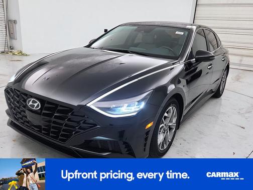 Black 2023 Hyundai SONATA SEL