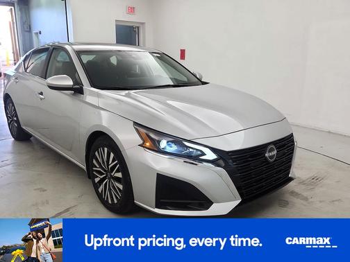 2023 Nissan Altima SV