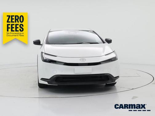 White 2024 Toyota Prius LE