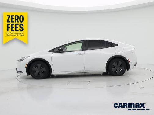 White 2024 Toyota Prius LE