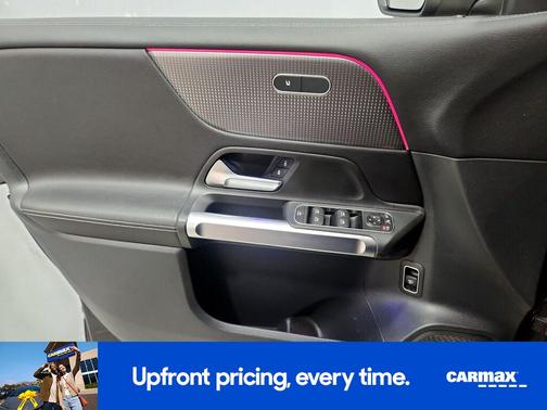 2022 Mercedes-Benz GLB 250 