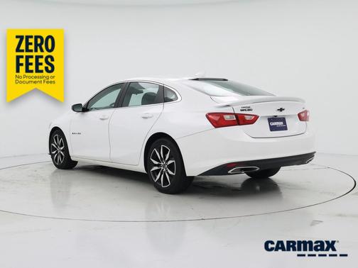 White 2021 Chevrolet Malibu RS