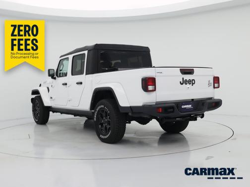 White 2022 Jeep Gladiator Willys Sport