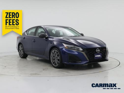 Blue 2023 Nissan Altima SR