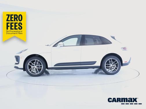 White 2022 Porsche Macan