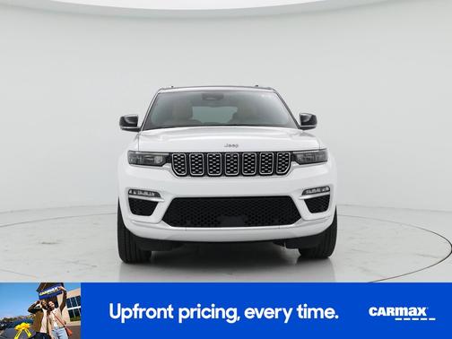 White 2022 Jeep Grand Cherokee Summit