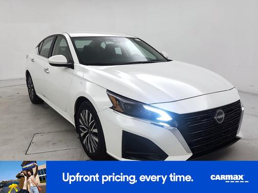 2023 Nissan Altima SV