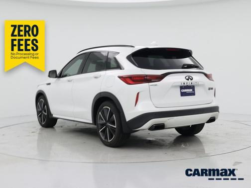 White 2024 INFINITI QX50 Sport