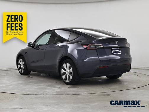 Gray 2023 Tesla Model Y Long Range