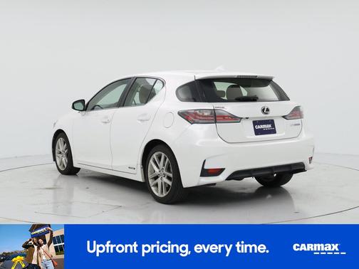 White 2016 Lexus CT 200h