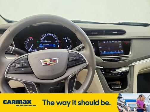 2017 Cadillac XT5 Premium Luxury