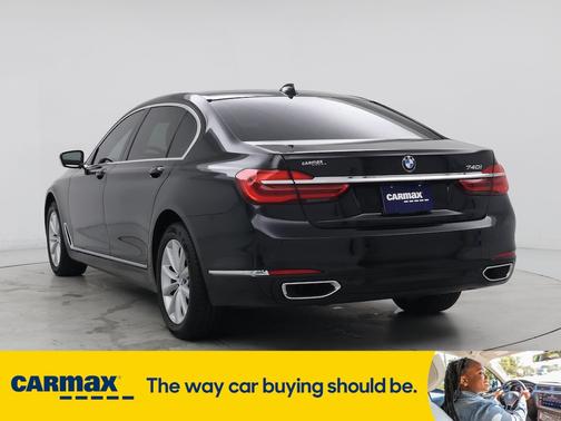 2019 BMW 740 I