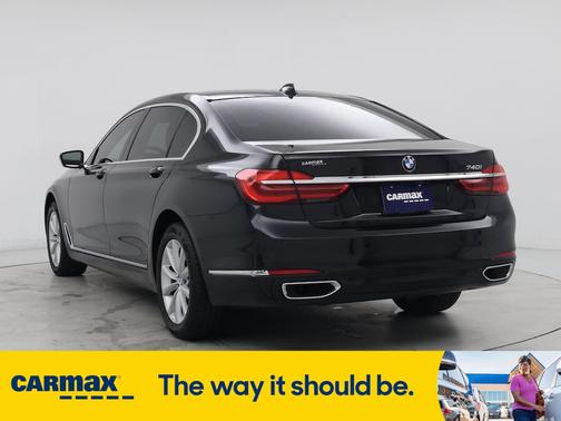 2019 BMW 740 I