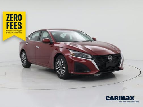 Red 2023 Nissan Altima SV