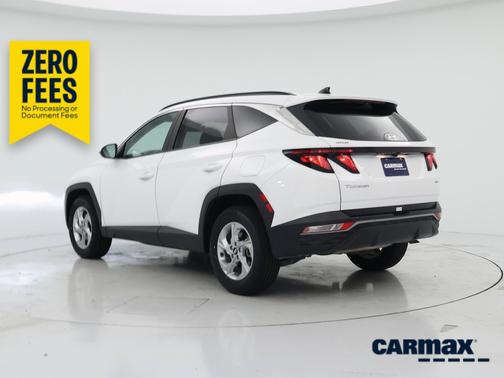 White 2024 Hyundai TUCSON SEL