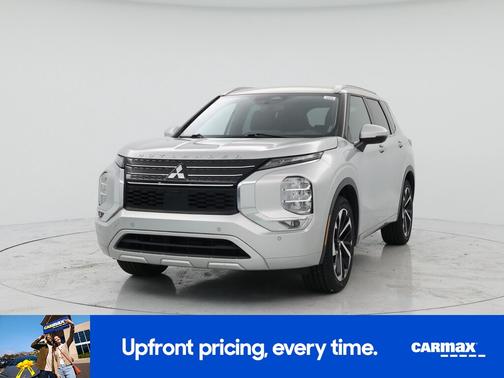 Silver 2023 Mitsubishi Outlander SEL