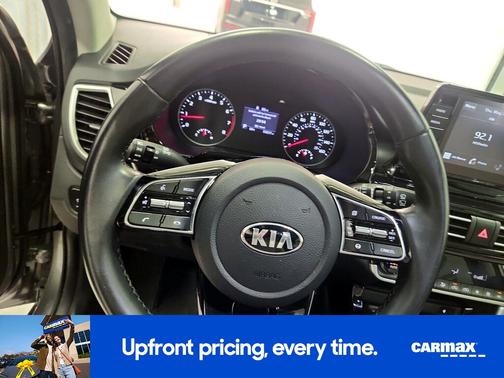 Gray 2021 Kia Seltos EX