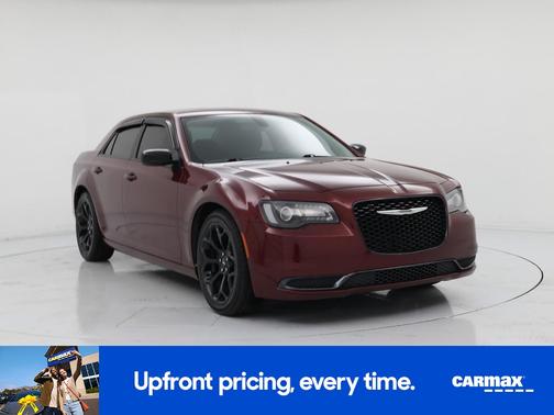 2019 Chrysler 300 Touring